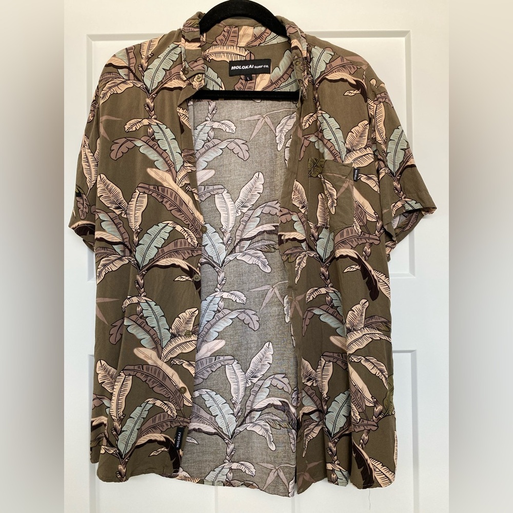 Men's Casual Button Down Shirt - Olive Green Tropical Print